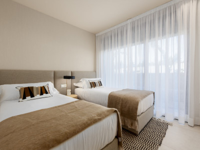 Apartamento Planta Baja en venta en Velaya, Estepona