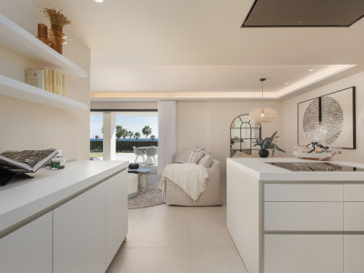 Apartamento Planta Baja en venta en Velaya, Estepona