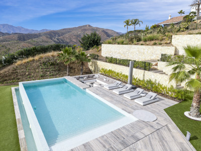 Villa for sale in Monte Mayor, Benahavis