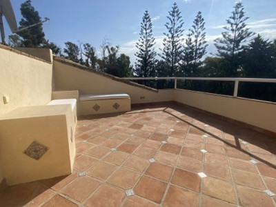 Villa for sale in Guadalmina Baja, San Pedro de Alcantara