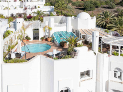 Town House for sale in Jardines Colgantes, Marbella Golden Mile