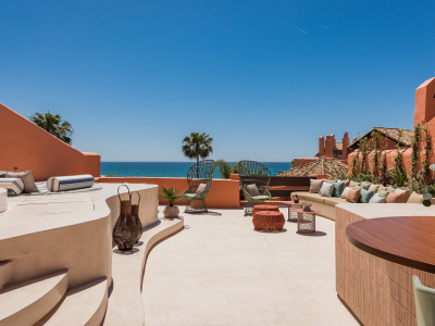 Penthouse for sale in La Morera, Marbella East