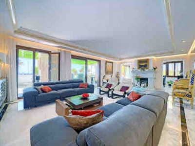 Duplex Penthouse for sale in Monte Paraiso Country Club, Marbella Golden Mile