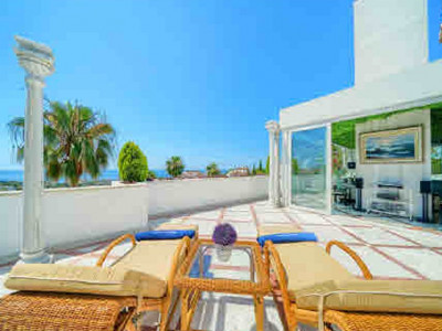 Duplex Penthouse for sale in Monte Paraiso Country Club, Marbella Golden Mile