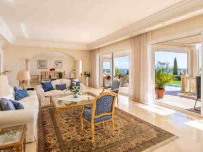 Villa zum Verkauf in Cascada de Camojan, Marbella Goldene Meile