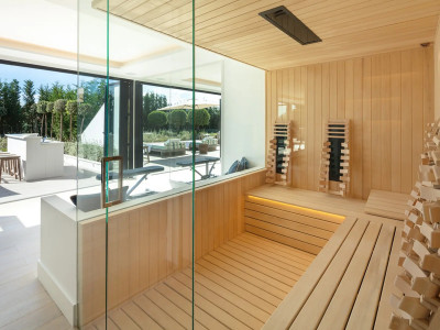 Вилла в продаже в La Cerquilla, Новая Андалусия