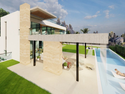 Villa for sale in Parcelas del Golf, Nueva Andalucia