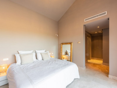 Penthouse for sale in Alminar de Marbella, Nueva Andalucia