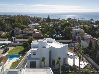 Villa for sale in Marbesa, Marbella East