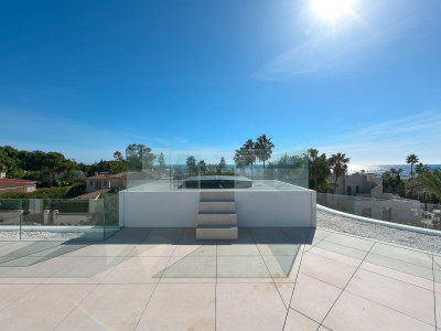 Villa for sale in Marbesa, Marbella East