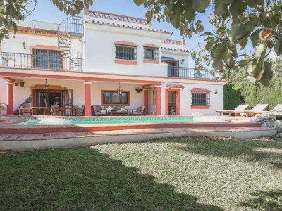 Villa zum Verkauf in El Mirador, Marbella