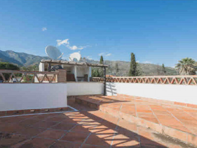 Villa zum Verkauf in El Mirador, Marbella