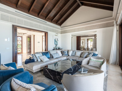 Villa en venta en Los Flamingos, Benahavis