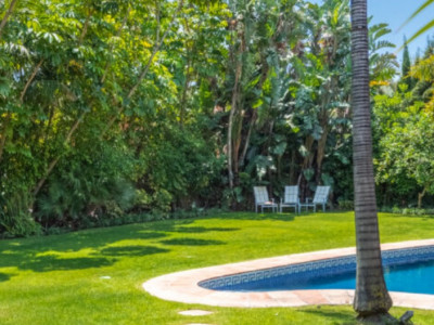 Villa for sale in Guadalmina Baja, San Pedro de Alcantara