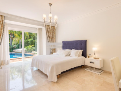 Villa for sale in Guadalmina Baja, San Pedro de Alcantara