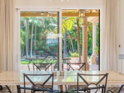 Villa for sale in Guadalmina Baja, San Pedro de Alcantara