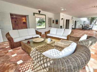 Villa for sale in Casasola, Estepona