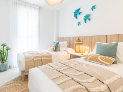 Apartamento Planta Baja en venta en Cancelada, Estepona