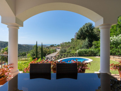 Villa for sale in Monte Mayor, Benahavis