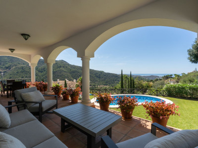 Villa for sale in Monte Mayor, Benahavis