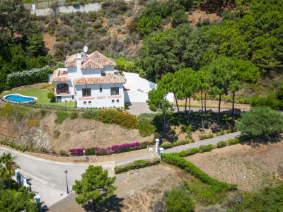 Villa for sale in Monte Mayor, Benahavis