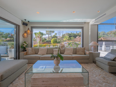 Villa for sale in Nagüeles, Marbella Golden Mile