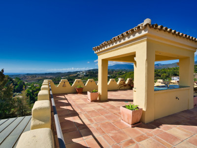 Villa for sale in Marbella Club Golf Resort, Benahavis