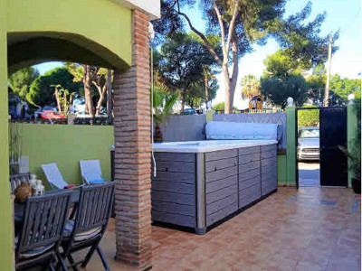 Semi Detached House for sale in Nueva Andalucia