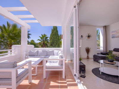 Apartment for sale in Alcazaba Lagoon, Casares