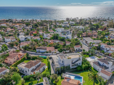 Villa for sale in Marbesa, Marbella East