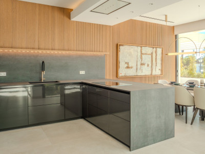 Villa for sale in Marbesa, Marbella East