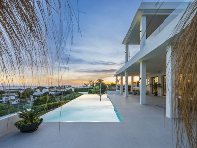 Villa zum Verkauf in Los Flamingos, Benahavis