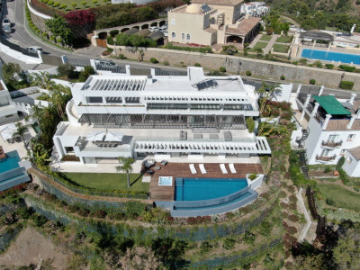 Villa for sale in La Quinta, Benahavis