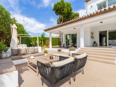 Villa for sale in Marbella Country Club, Nueva Andalucia