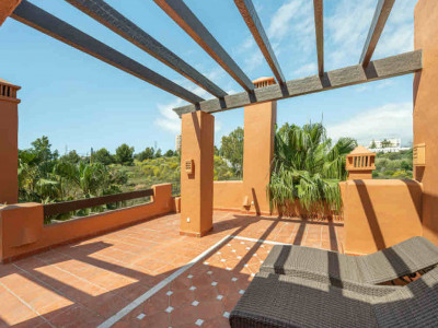 Duplex Penthouse for sale in La Alzambra Hill Club, Nueva Andalucia