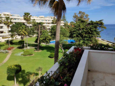 Duplex Penthouse for sale in Los Granados Playa, Estepona