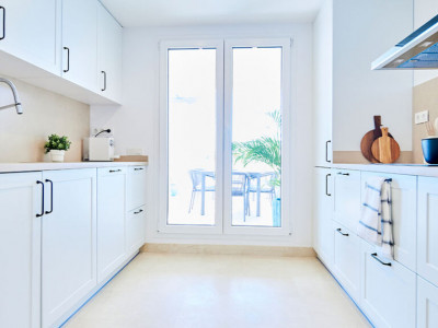 Erdgeschosswohnung zum Verkauf in Aloha, Nueva Andalucia