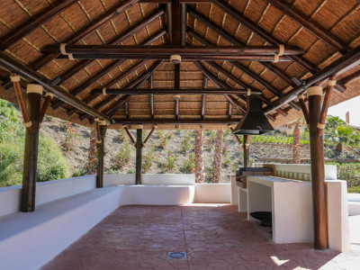 Erdgeschosswohnung zum Verkauf in Aloha, Nueva Andalucia