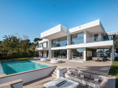 Villa zum Verkauf in El Madroñal, Benahavis