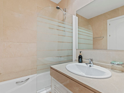Wohnung zum Verkauf in Los Arqueros, Benahavis