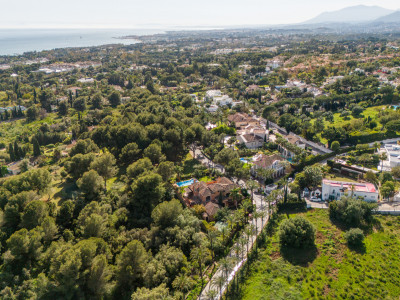 Villa zum Verkauf in Altos Reales, Marbella Goldene Meile