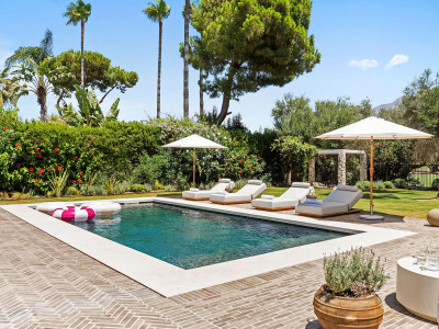 Villa zum Verkauf in Las Brisas del Golf, Nueva Andalucia