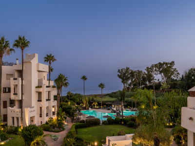 Apartment for sale in Bahía del Velerín, Estepona