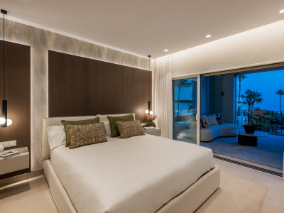 Apartment for sale in Bahía del Velerín, Estepona