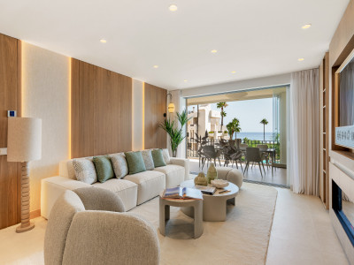 Apartment for sale in Bahía del Velerín, Estepona