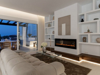Duplex Penthouse for sale in La Quinta Village, Nueva Andalucia