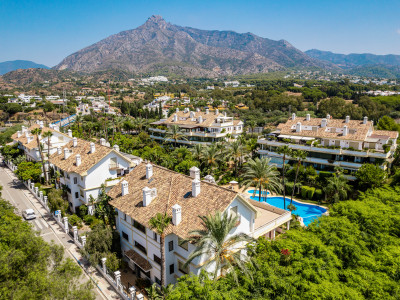 Penthaus zum Verkauf in Lomas del Rey, Marbella Goldene Meile