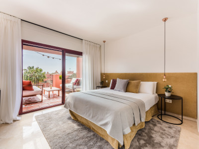 Ático en venta en Alicate Playa, Marbella Este
