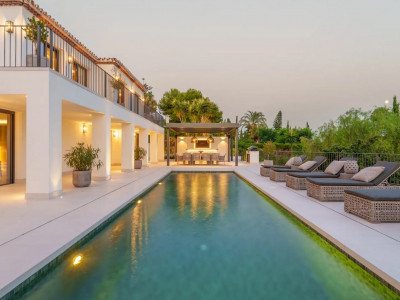 Villa en venta en Rocio de Nagüeles, Marbella Golden Mile