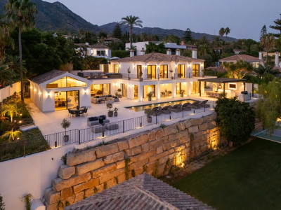 Villa en venta en Rocio de Nagüeles, Marbella Golden Mile